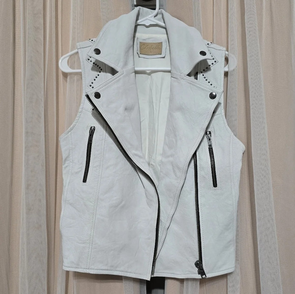 Cleobella 100% Leather Studded Moto Vest in White, Size Small, EUC! - Picture 1 of 10